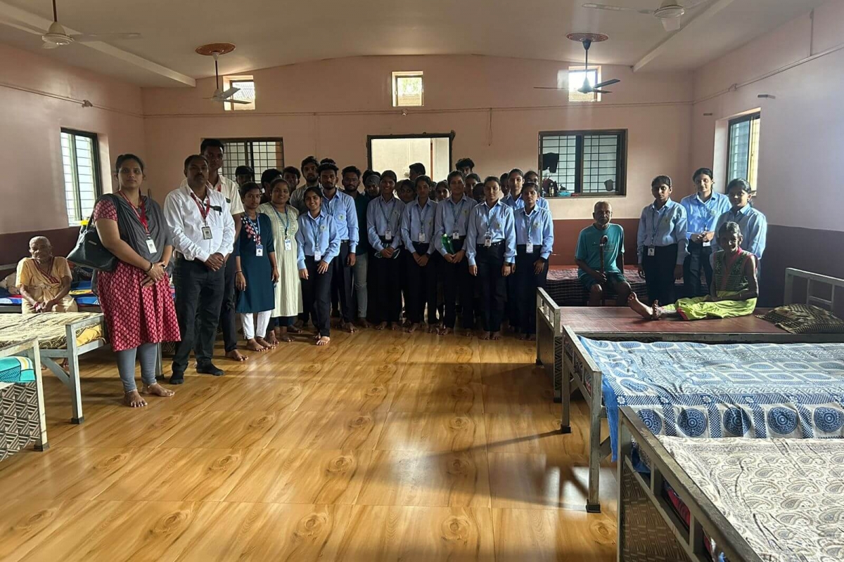 Shree Pushpasen Sawant pharmacy alumni 3