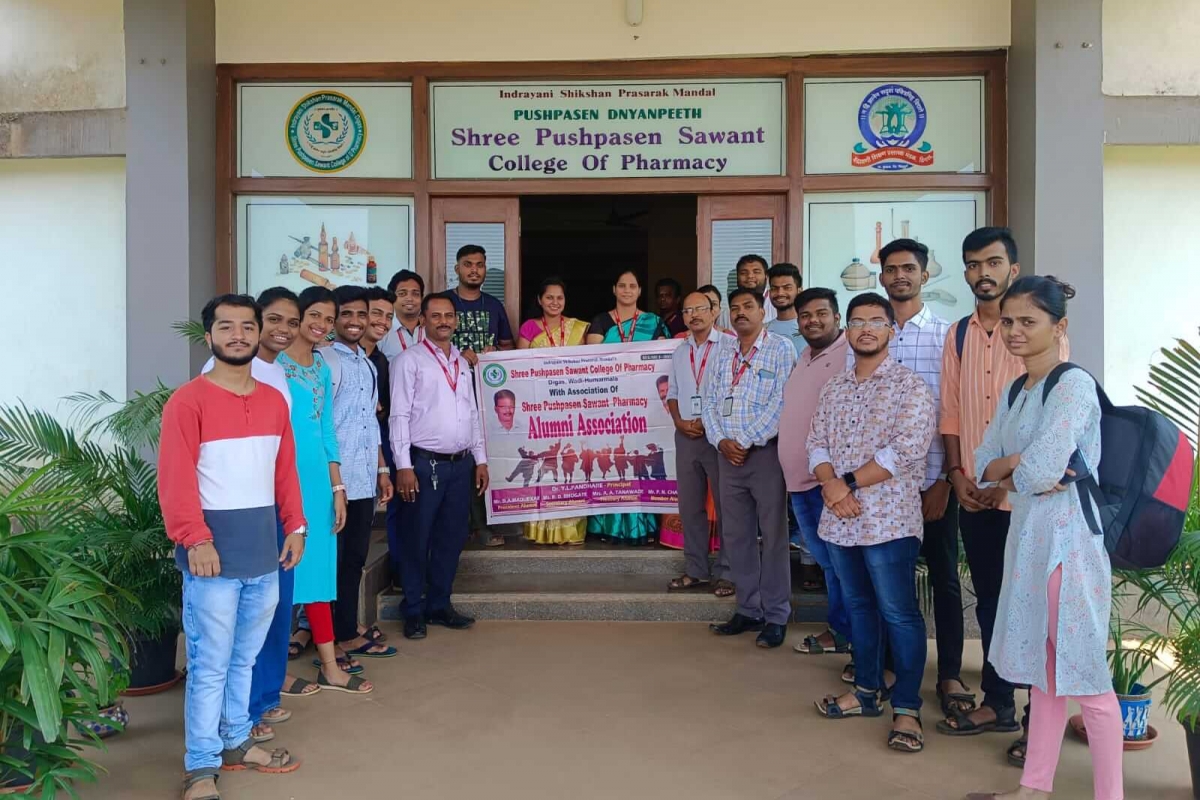 Shree Pushpasen Sawant pharmacy alumni 4